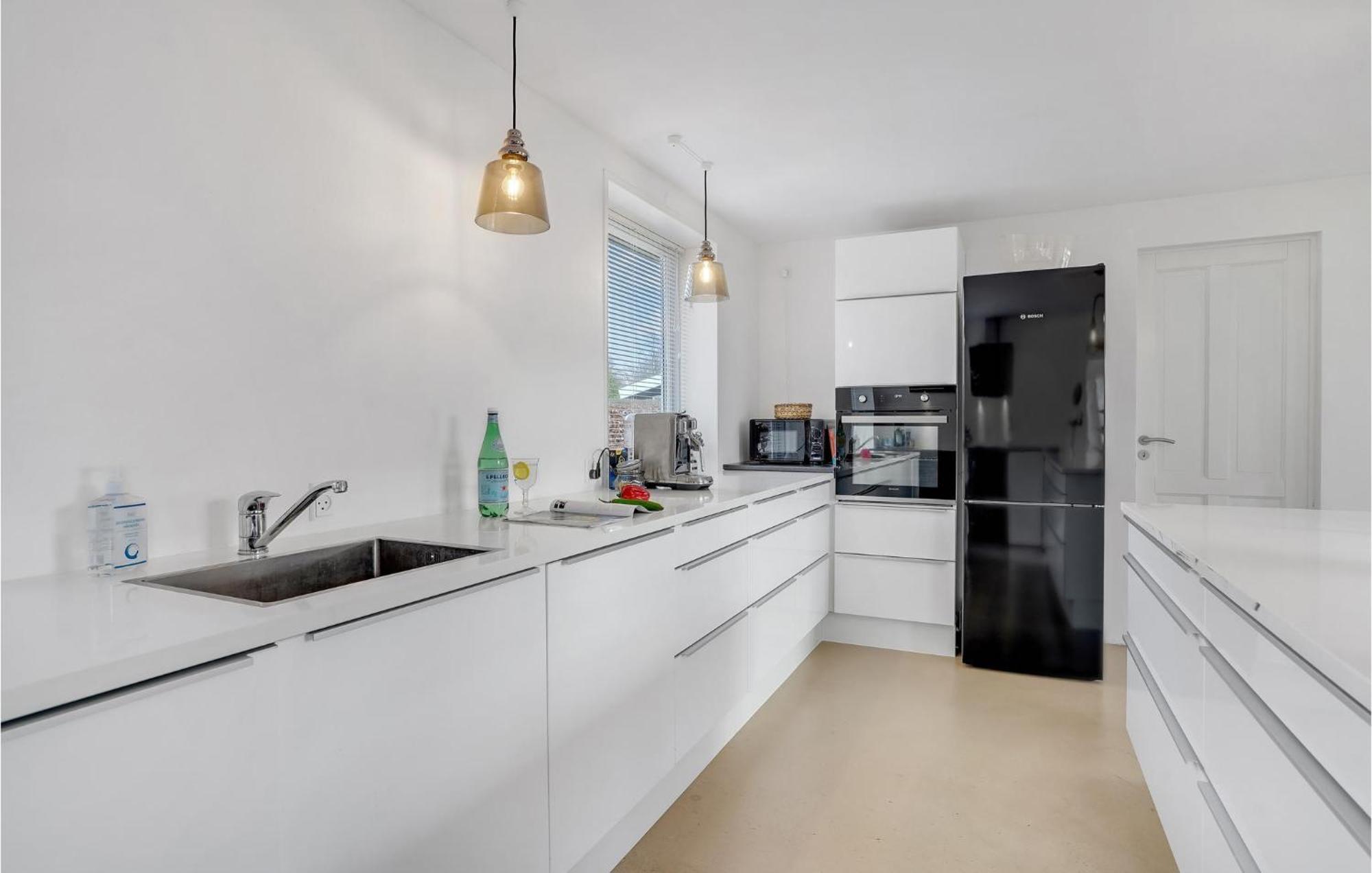 Gorgeous Home In Sunds With Kitchen Экстерьер фото