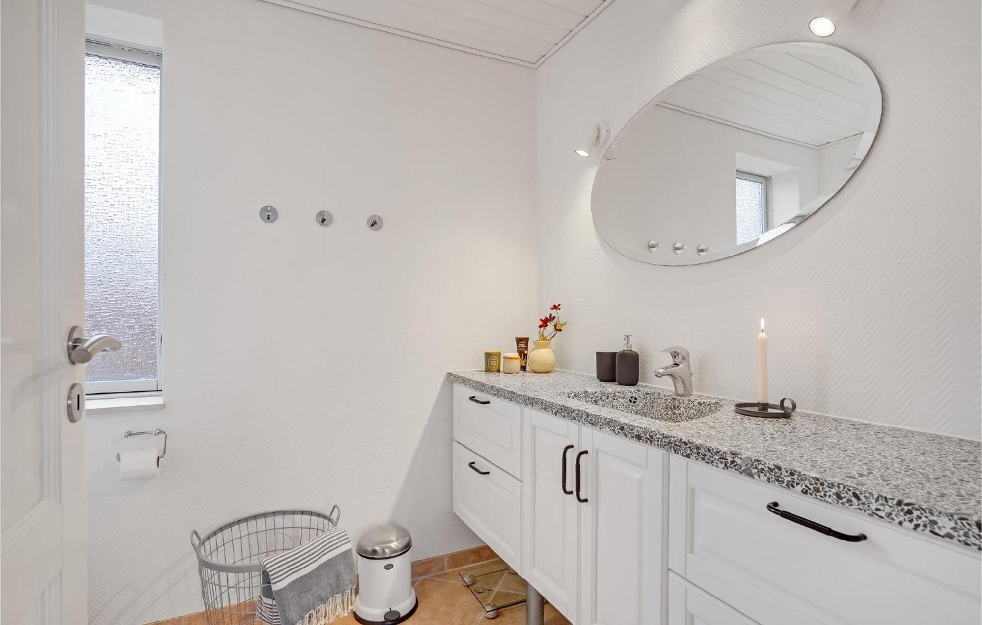 Gorgeous Home In Sunds With Kitchen Экстерьер фото